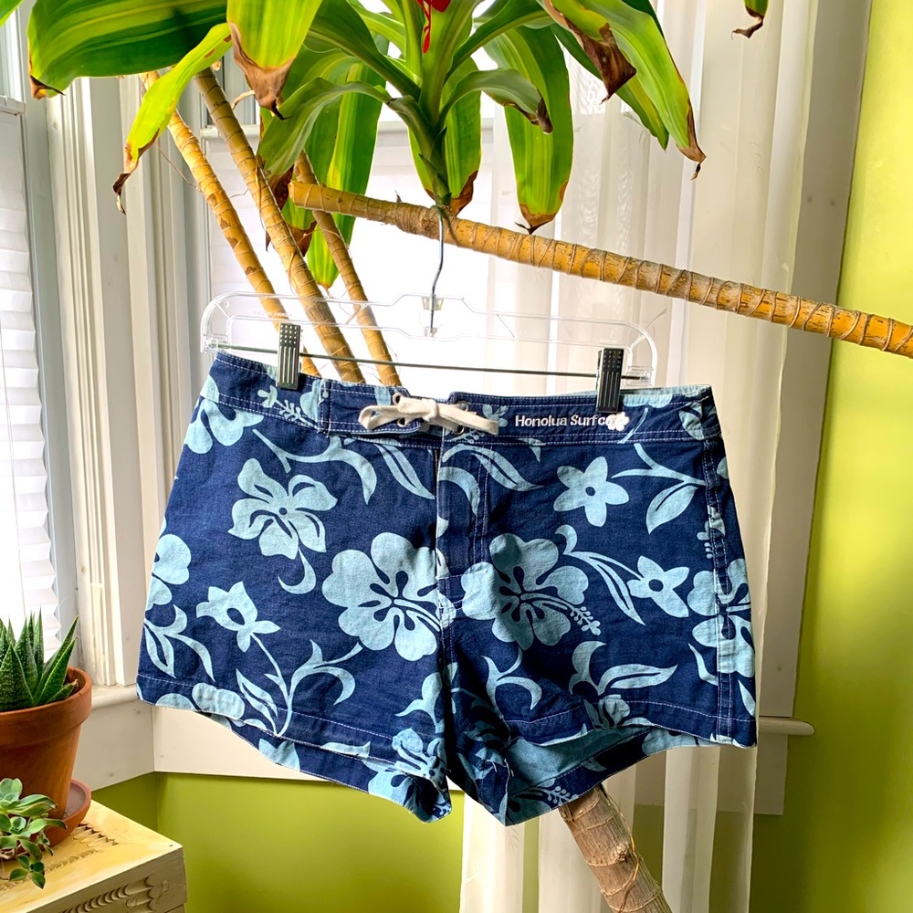 Vintage Honulua Surf 🌊Women’s 🌺 Board Shorts Size 11 Blue Hibiscus Floral